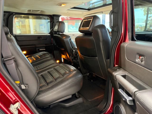 Used 2005 HUMMER H2 SUT w/ Preferred Equipment Group AWD/4WD image 40