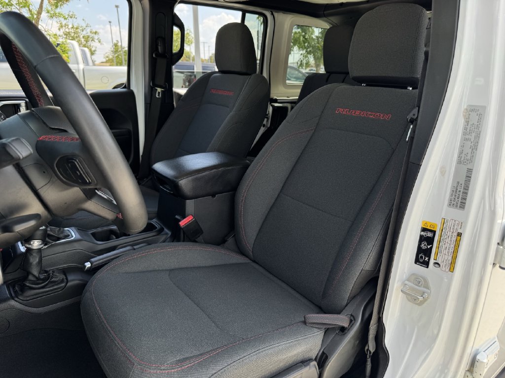 Used 2024 Jeep Wrangler Unlimited Rubicon AWD/4WD image 22