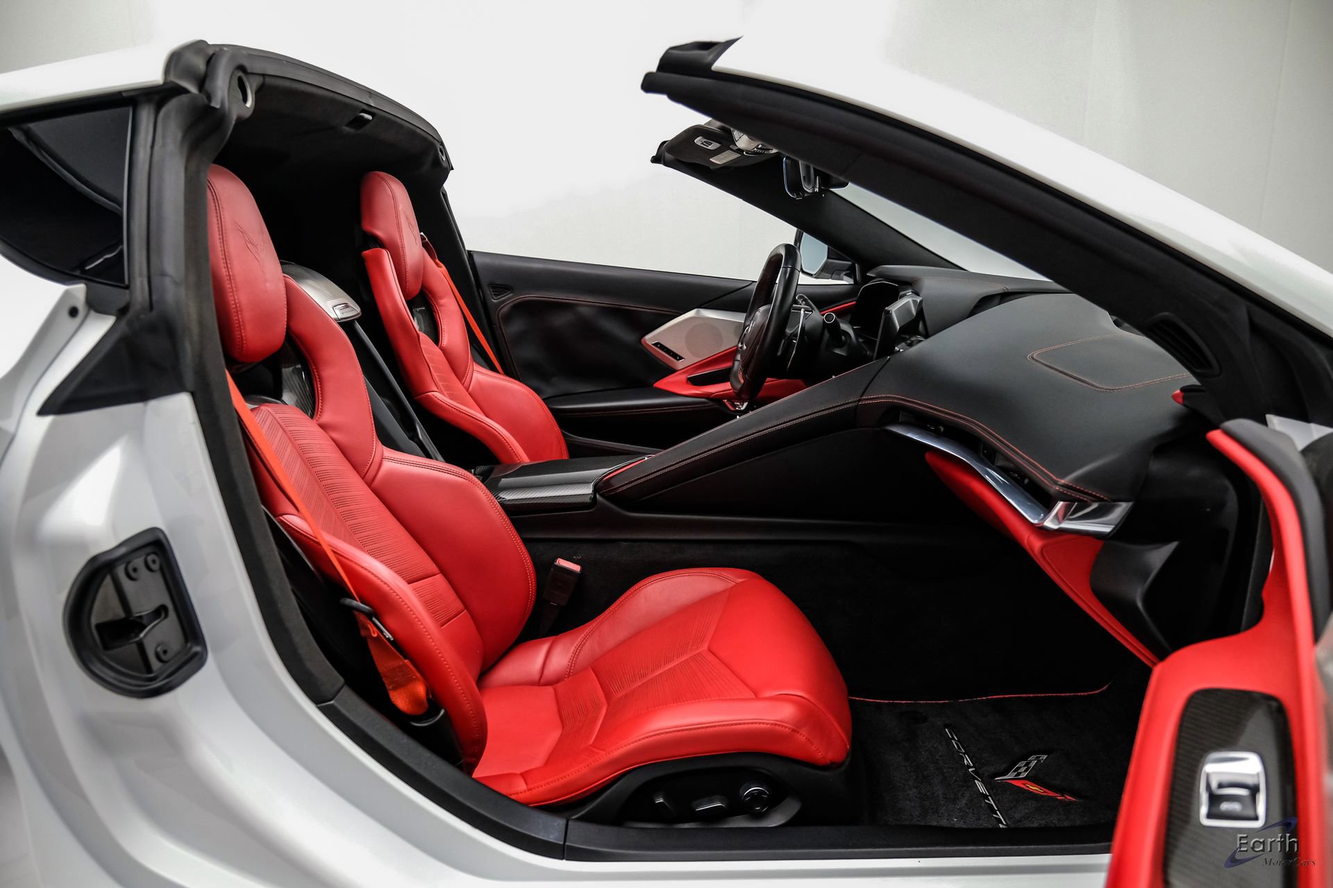 Used 2020 Chevrolet Corvette Stingray Premium Cpe w/ 3LT Preferred Equipment Group image 59