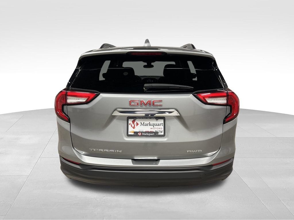 Certified 2023 GMC Terrain SLE w/ Driver Convenience Package AWD/4WD image 8