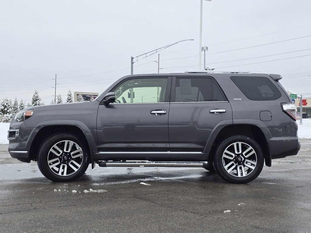 Used 2022 Toyota 4Runner Limited image 27