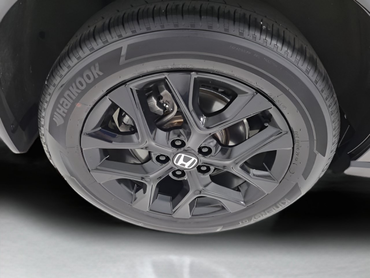 Used 2023 Honda HR-V Sport image 9