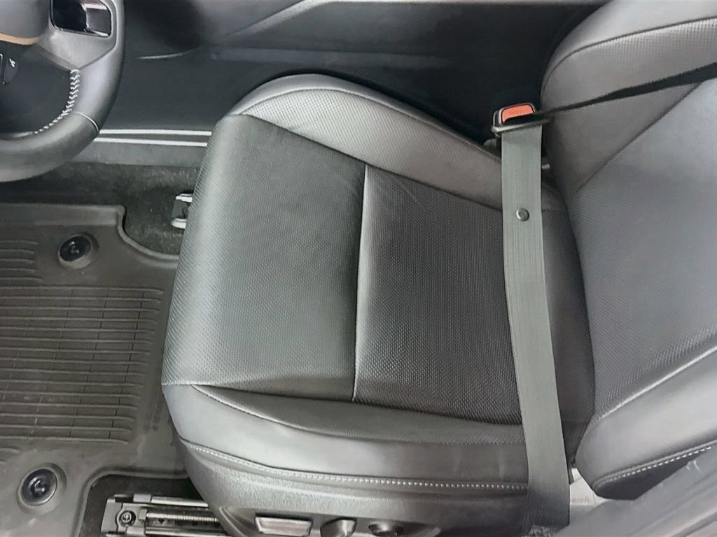 Used 2025 Toyota Crown w/ Advanced Technology Package AWD/4WD image 19