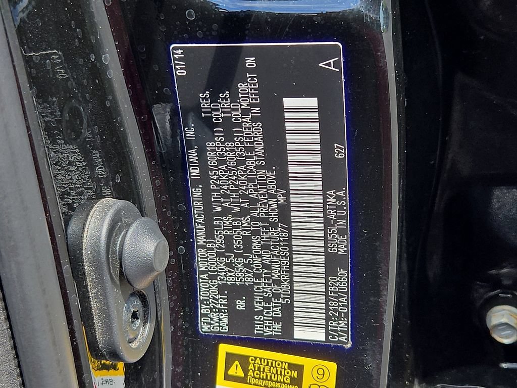 Used 2014 Toyota Highlander LE AWD/4WD image 27