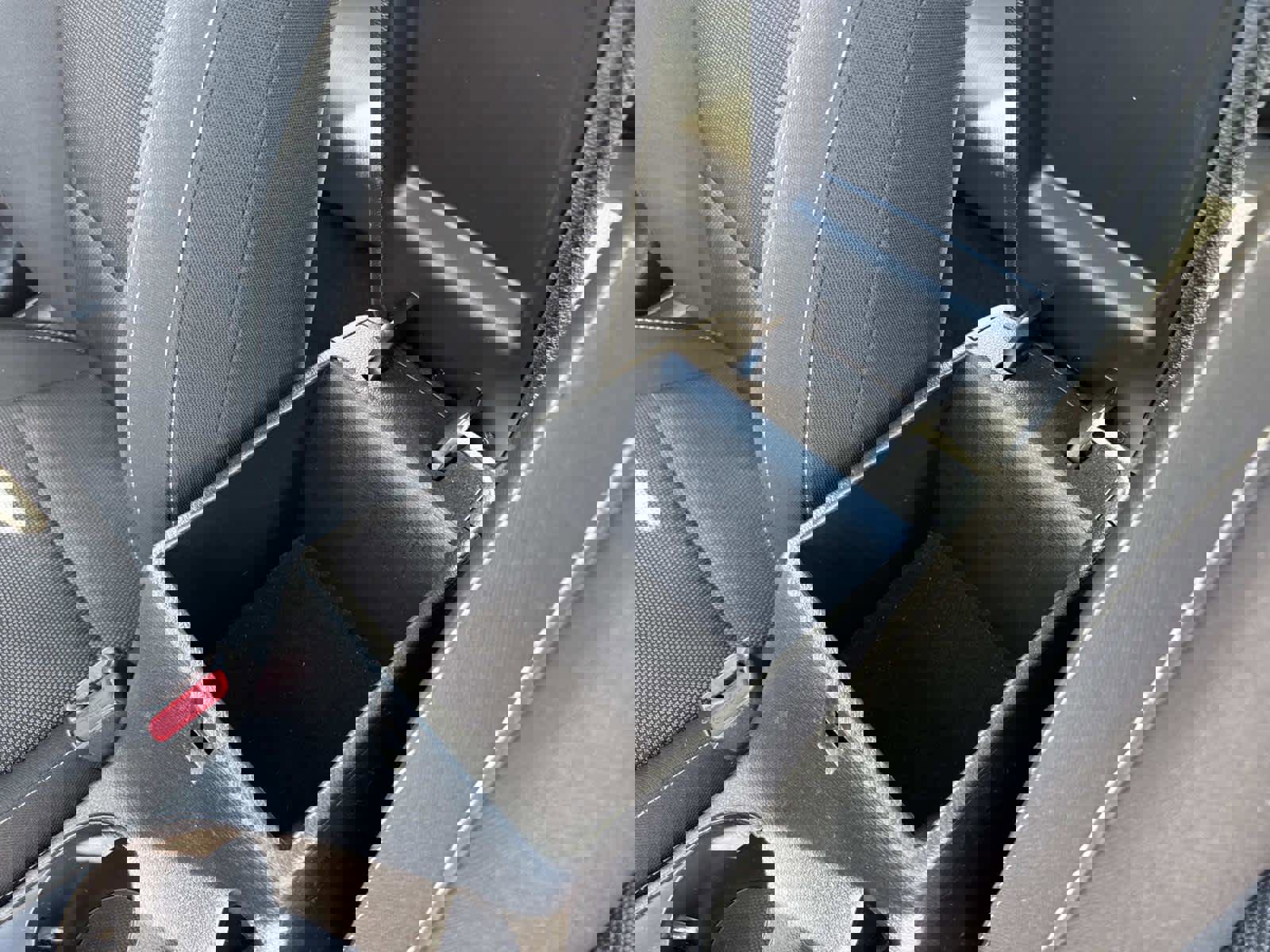 Used 2024 Kia Forte LXS image 47