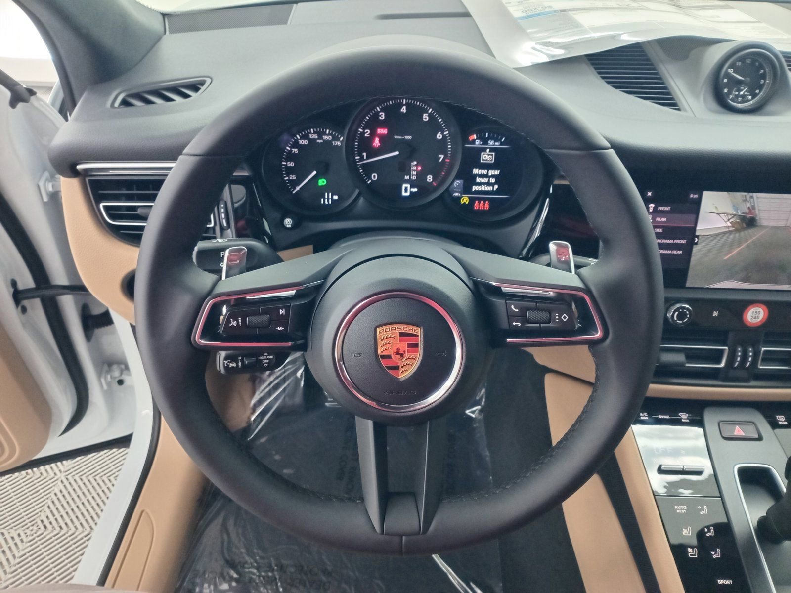 New 2026 Porsche Macan image 17