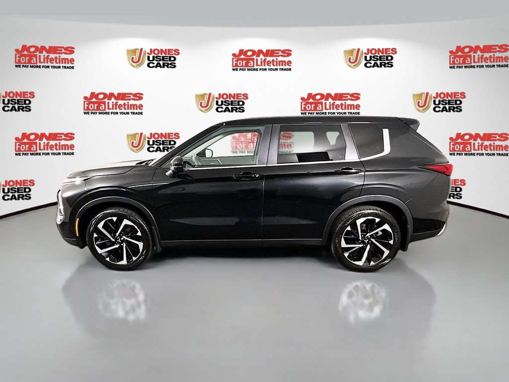 Used 2022 Mitsubishi Outlander SE AWD/4WD image 14
