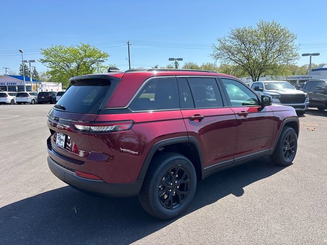 New 2026 Jeep Grand Cherokee Altitude AWD/4WD image 29