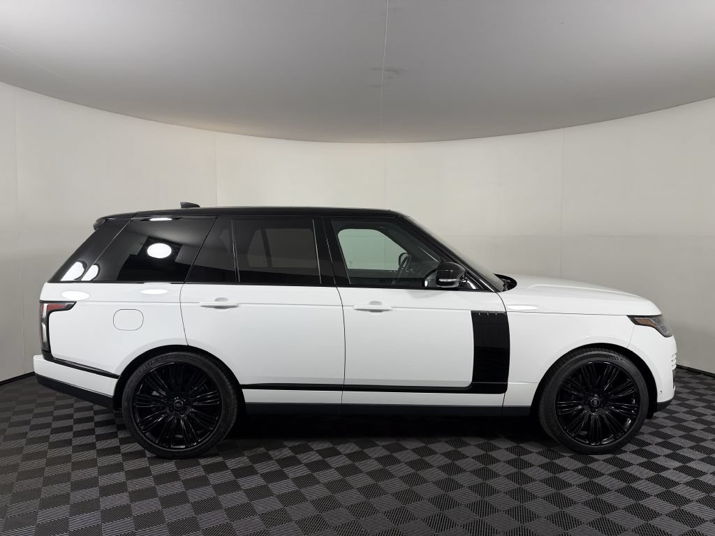 Used 2022 Land Rover Range Rover HSE Westminster Edition AWD/4WD image 4