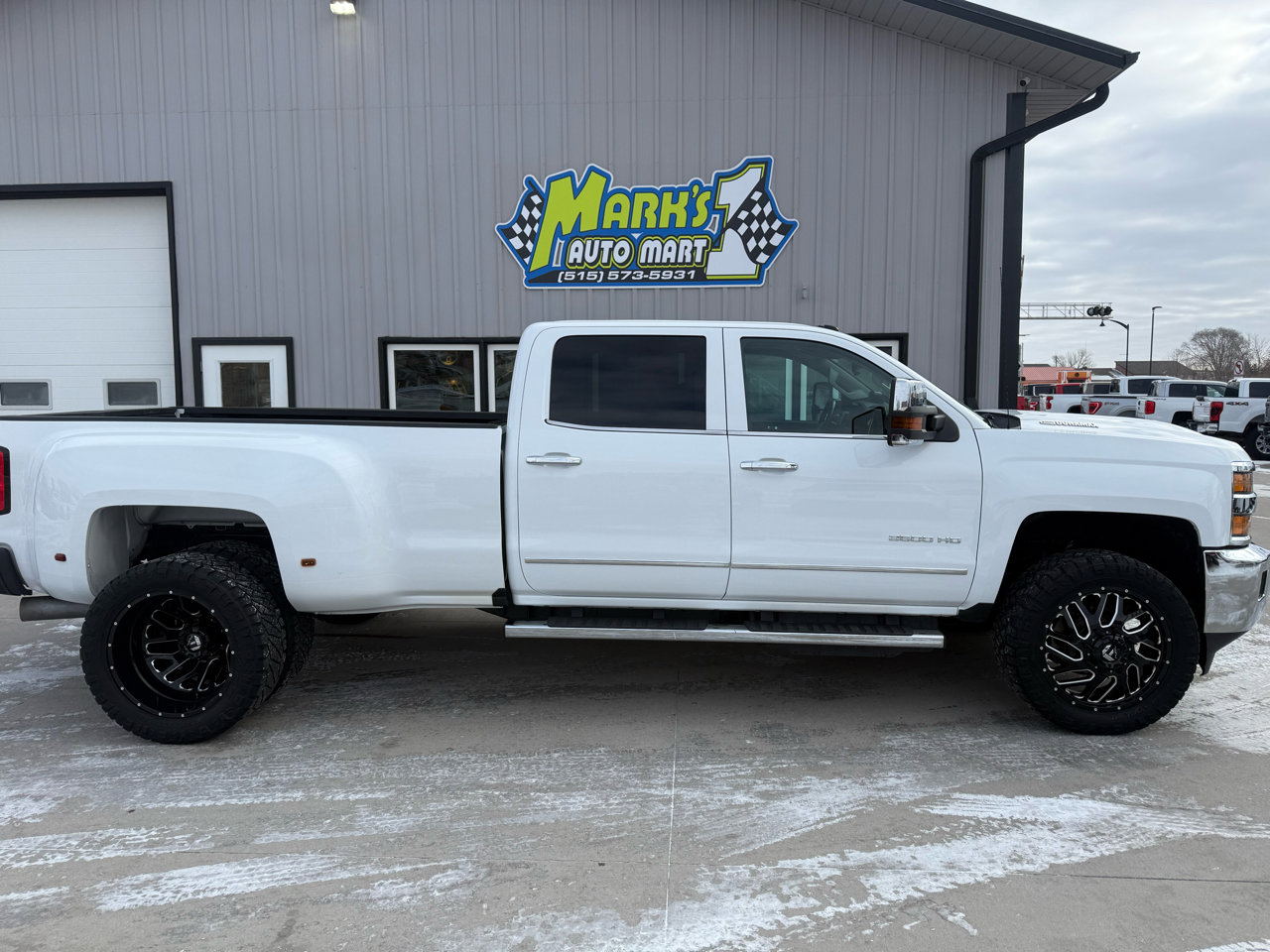 Used 2019 Chevrolet Silverado 3500 LTZ w/ Duramax Plus Package image 7