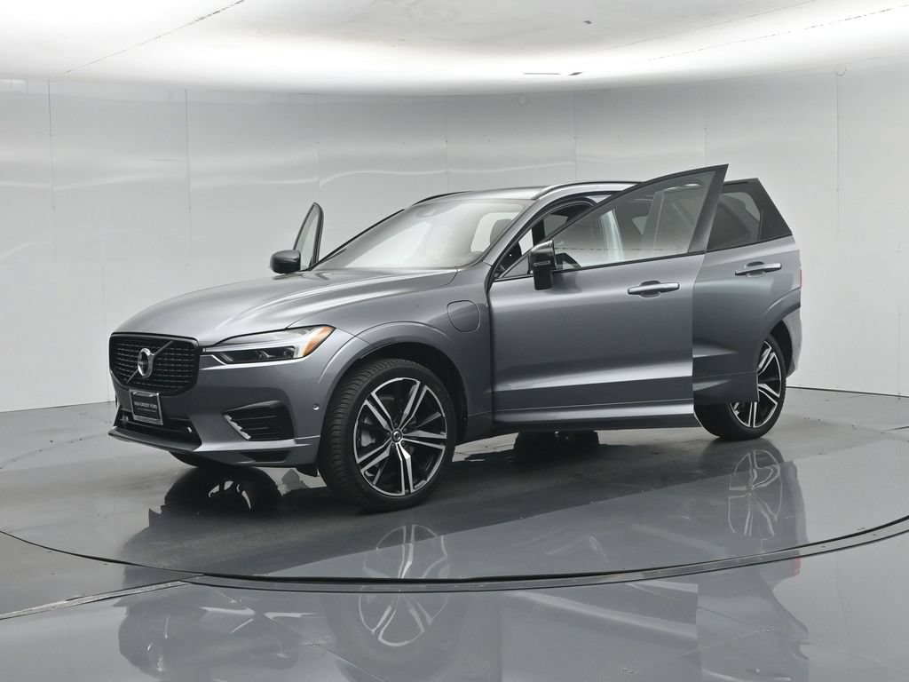 Used 2021 Volvo XC60 T8 R-Design w/ Advanced Package AWD/4WD image 34