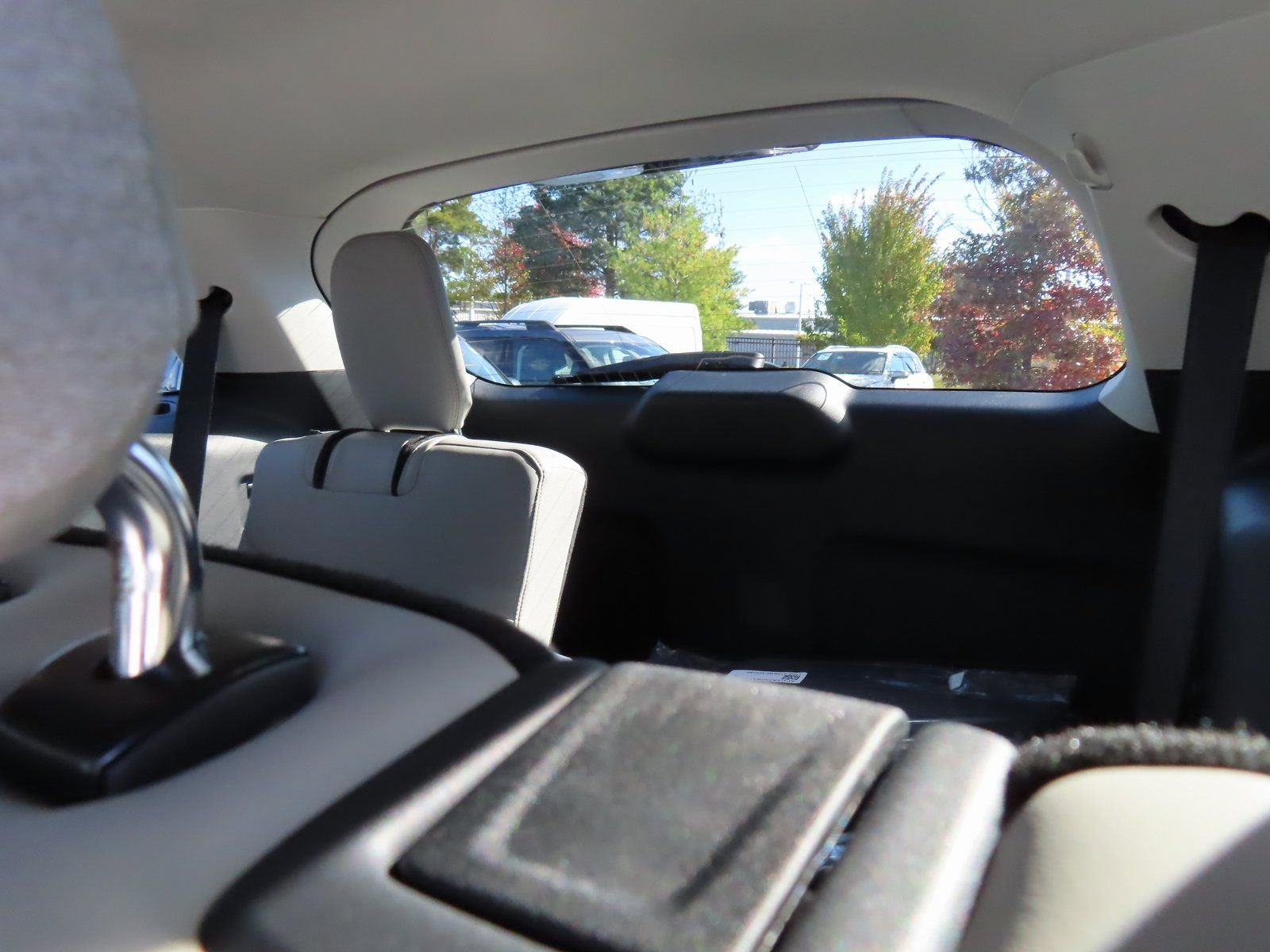 New 2026 Ford Explorer Active w/ Active Comfort Package image 17