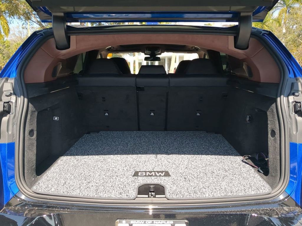 New 2026 BMW XM Label Red w/ M Driver's Package image 13