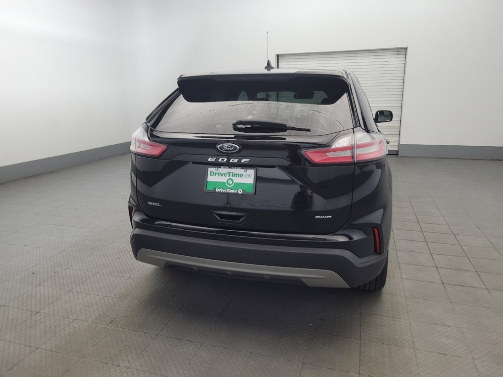 Used 2023 Ford Edge SEL image 7