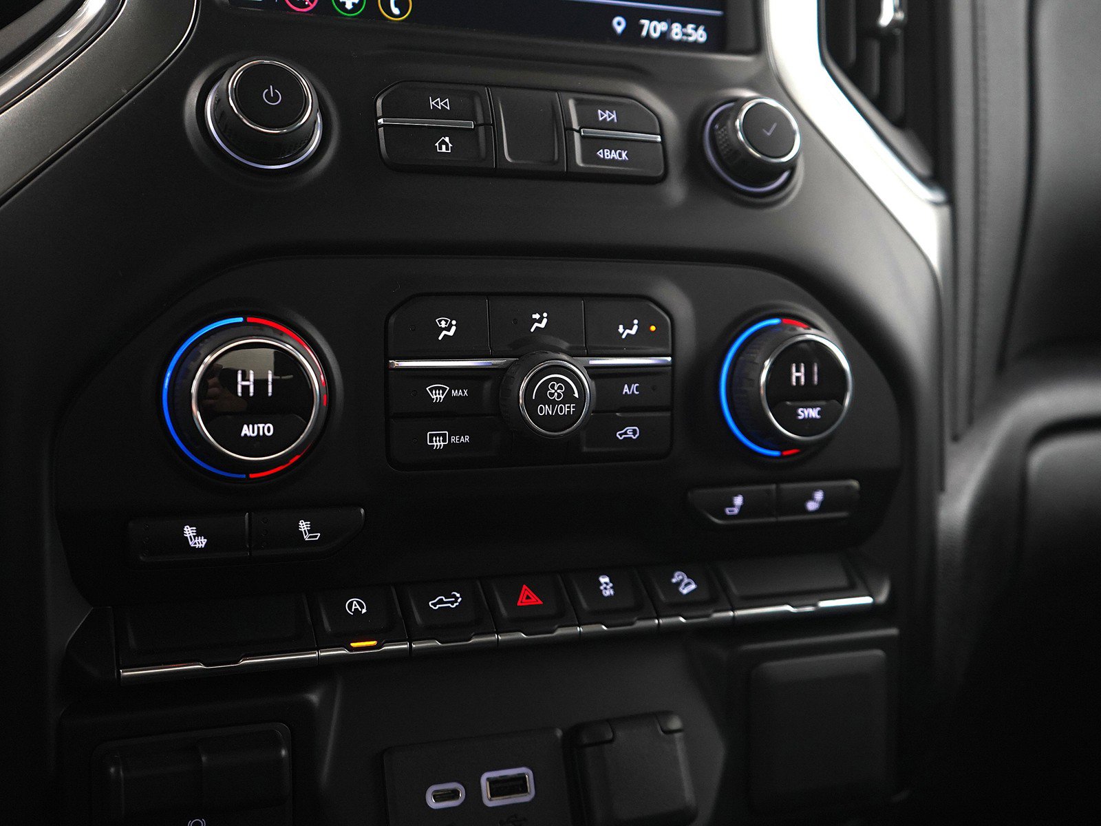 Used 2019 Chevrolet Silverado 1500 RST image 24