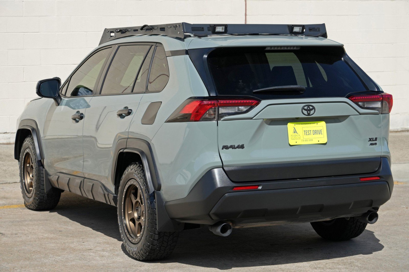 Used 2021 Toyota RAV4 XLE AWD/4WD image 44