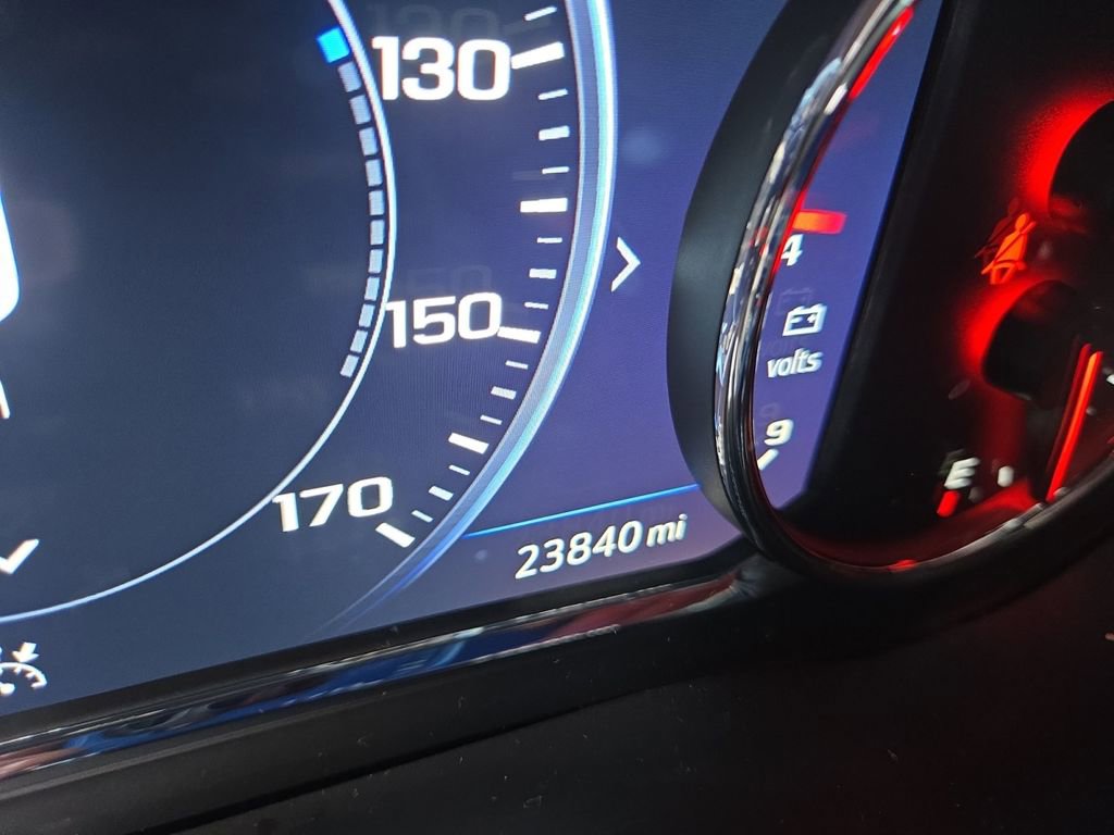 Used 2023 GMC Acadia Denali w/ Black Diamond Edition image 13