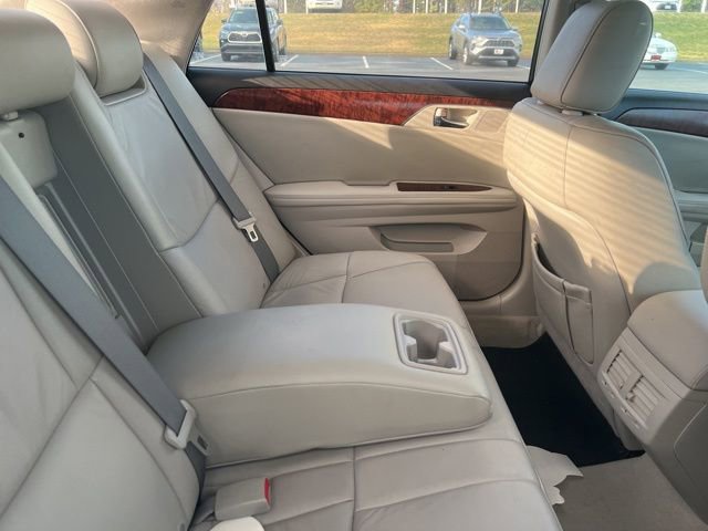 Used 2011 Toyota Avalon image 10