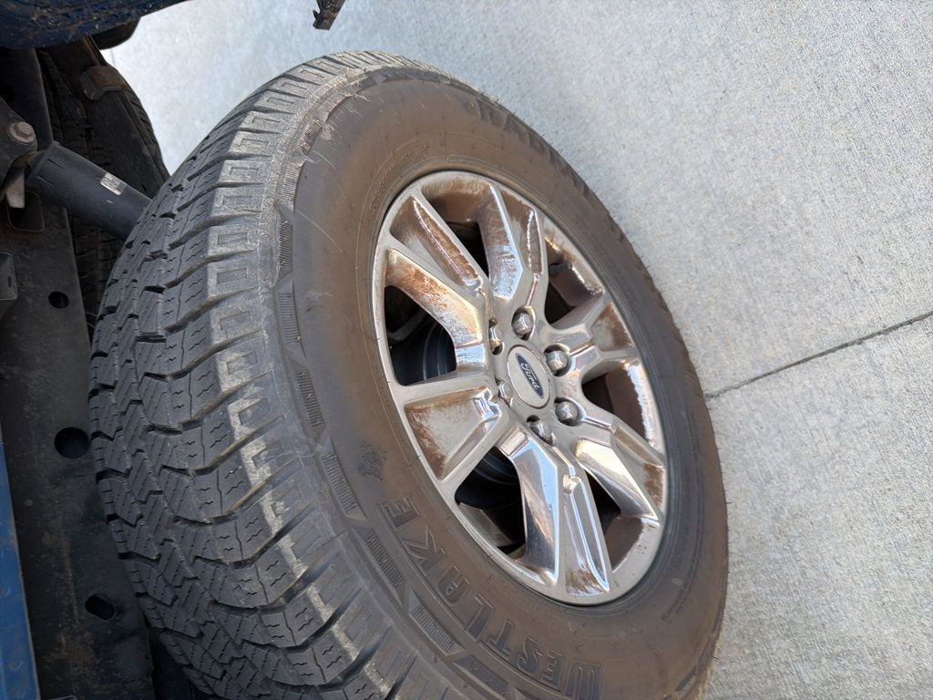 Used 2017 Ford F150 XLT w/ Equipment Group 302A Luxury image 14