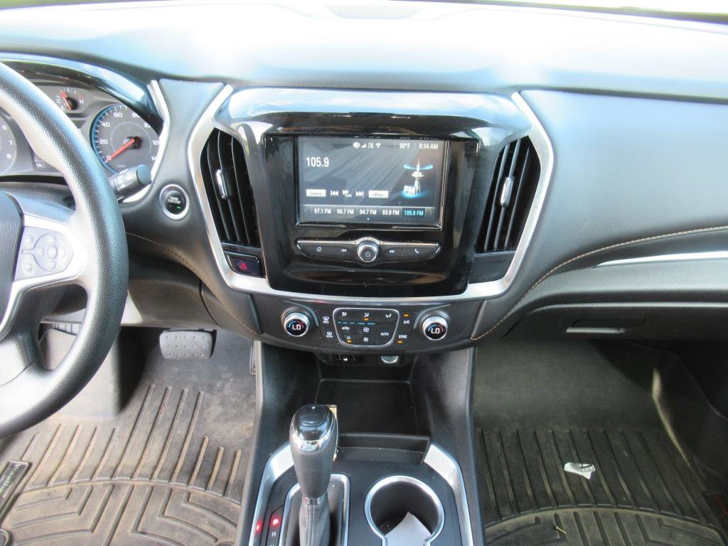 Used 2019 Chevrolet Traverse LS image 19