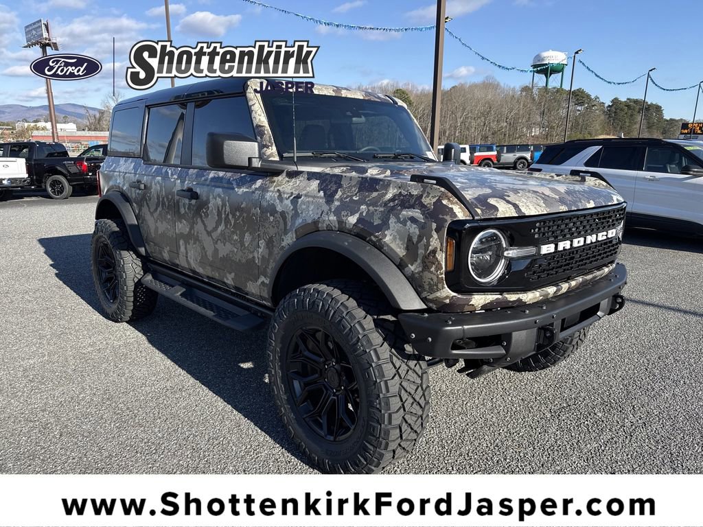 New 2025 Ford Bronco Big Bend w/ Black Diamond Package