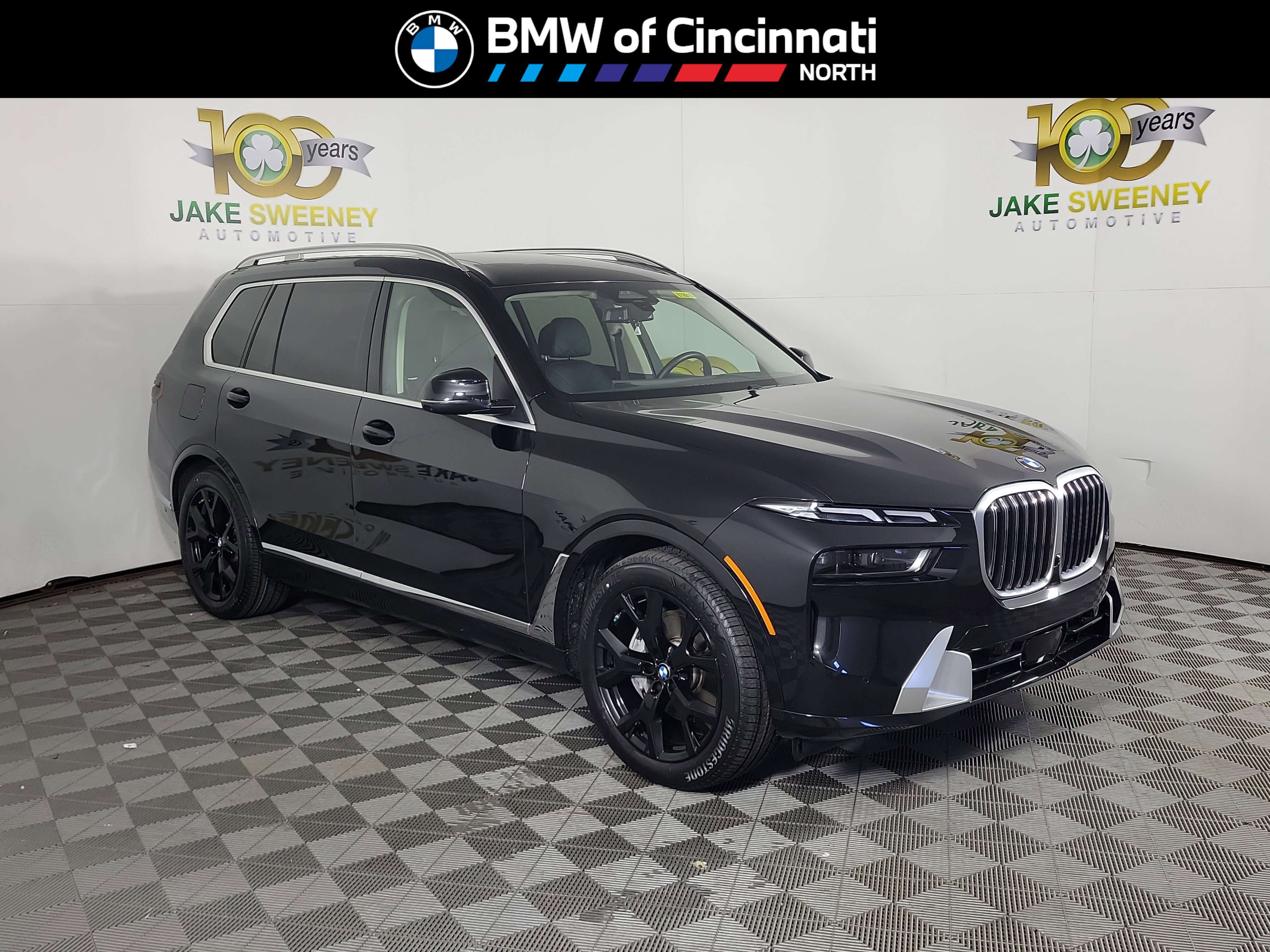 Certified 2024 BMW X7 xDrive40i w/ Premium Package AWD/4WD image 1