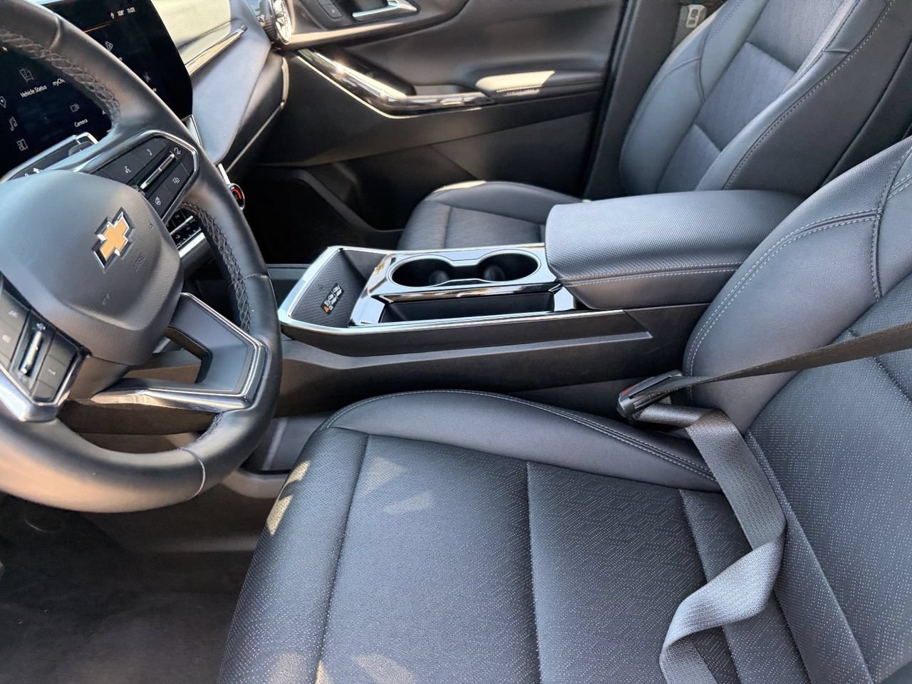 Used 2025 Chevrolet Equinox LT w/ Convenience Package II AWD/4WD image 18