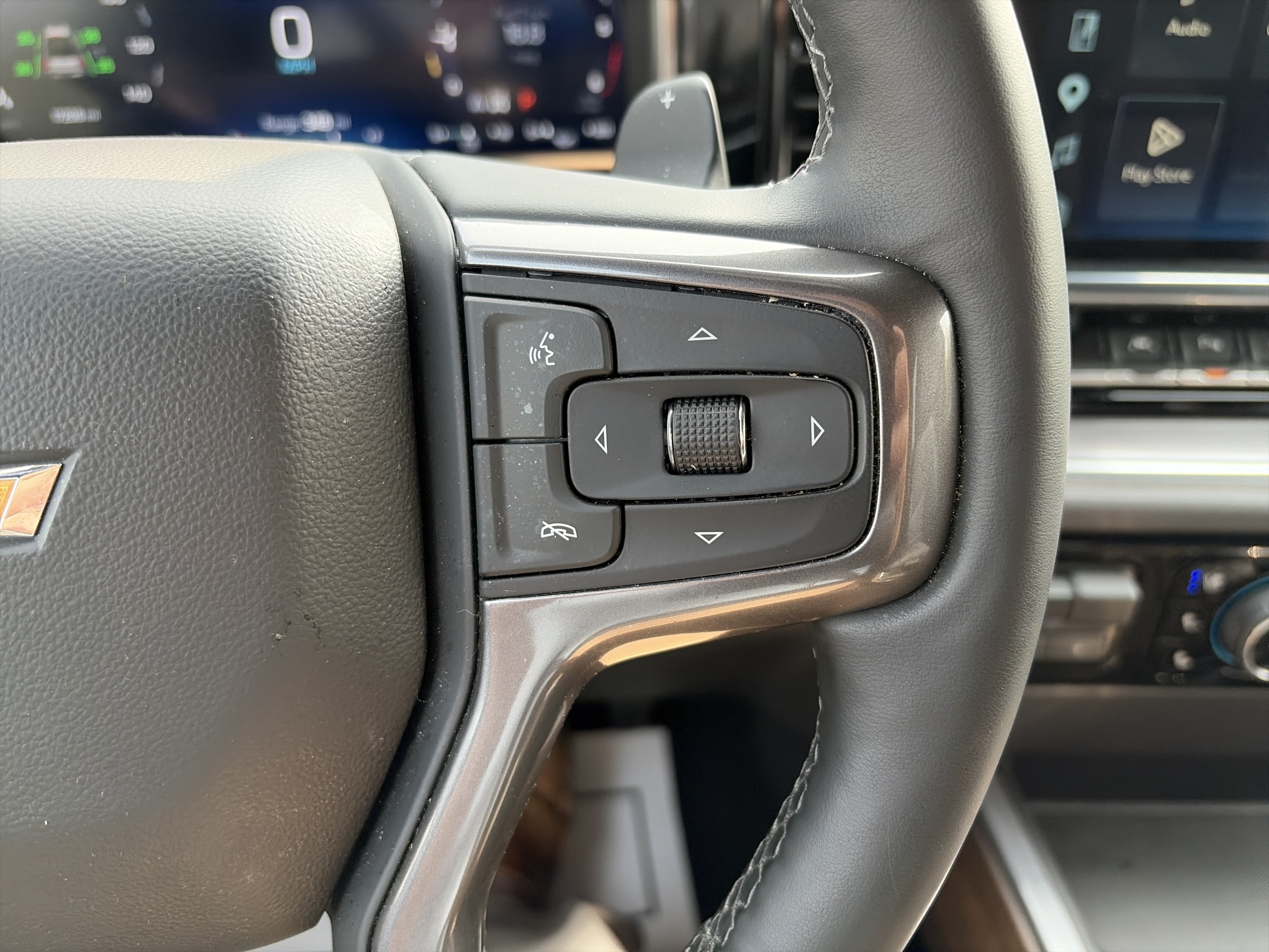 Used 2026 Chevrolet Silverado 1500 High Country w/ Technology Package AWD/4WD image 23