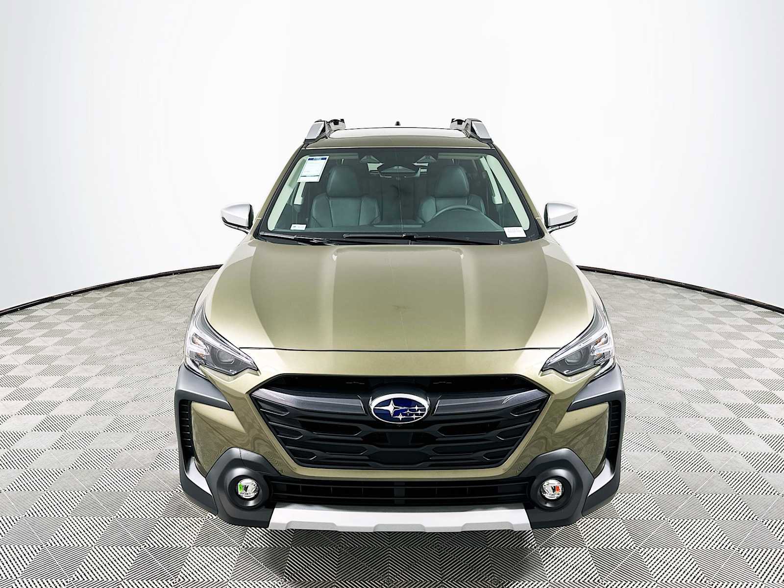 New 2025 Subaru Outback Touring XT image 2