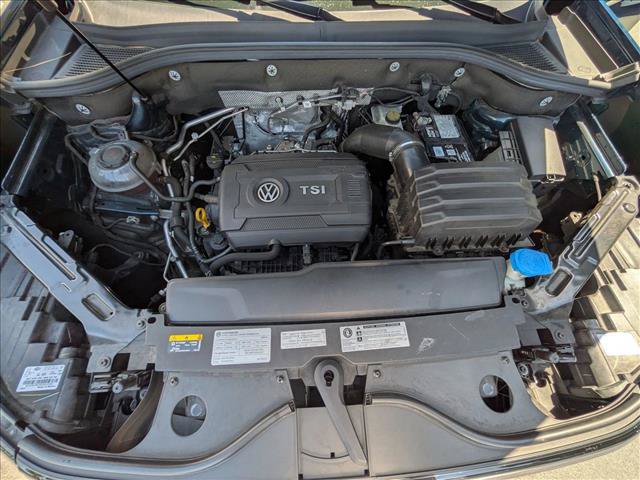 Used 2020 Volkswagen Atlas Cross Sport SE FWD image 22