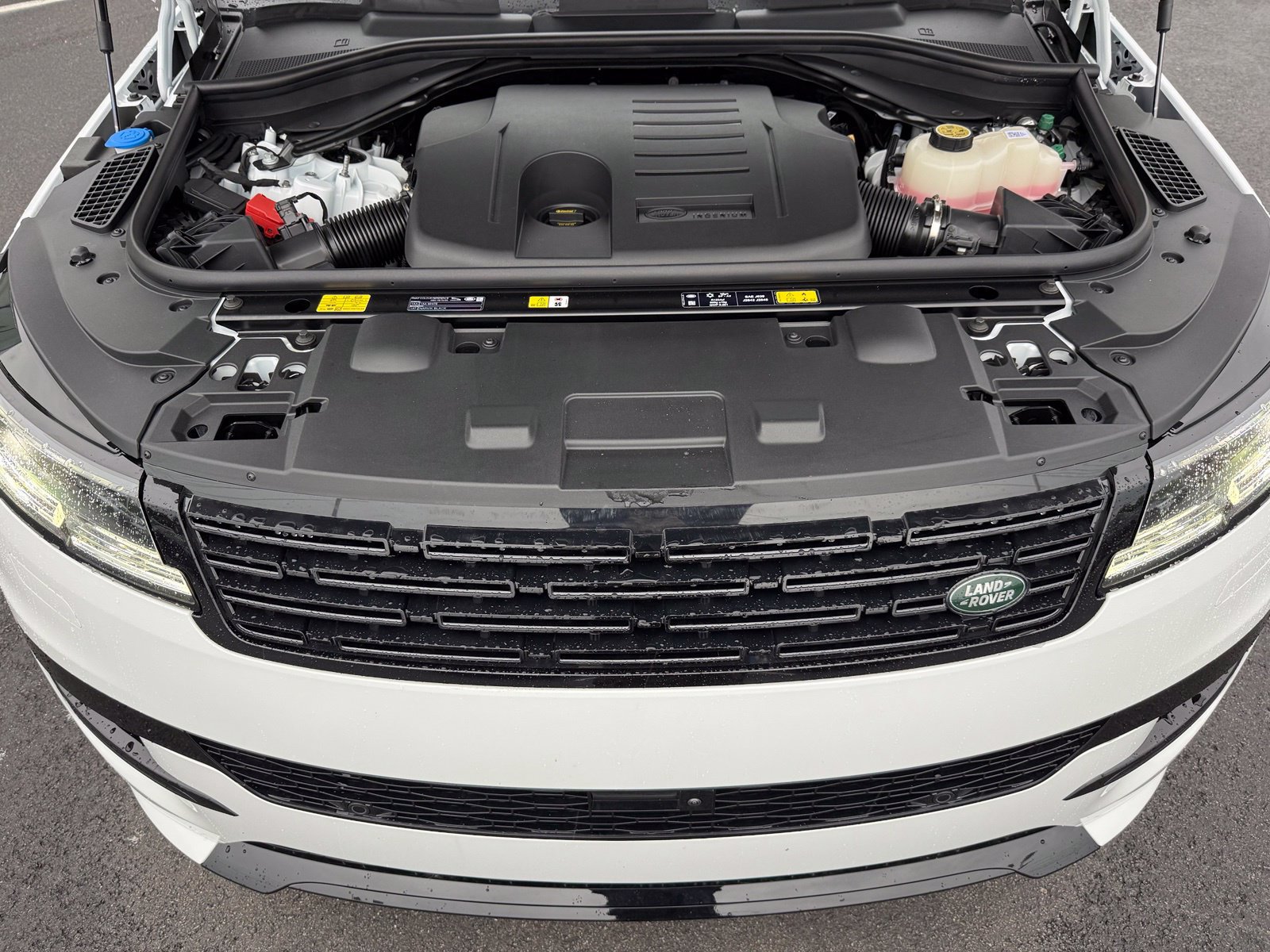 New 2026 Land Rover Range Rover Sport Dynamic SE AWD/4WD image 42