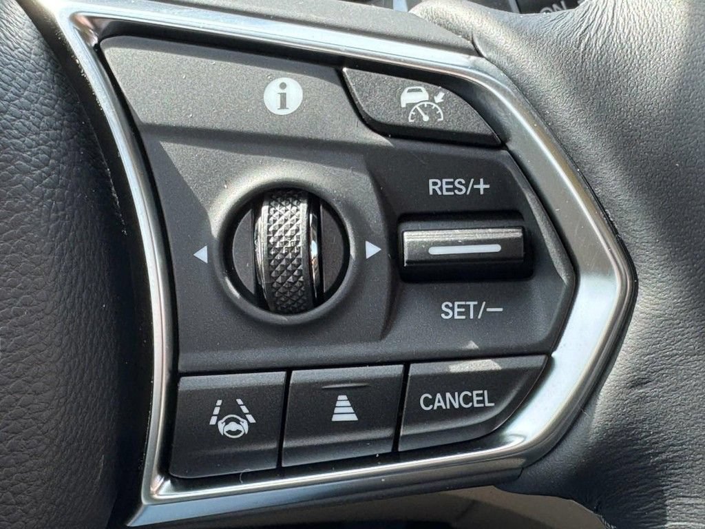 Certified 2026 Acura MDX w/ Advance Package AWD/4WD image 17