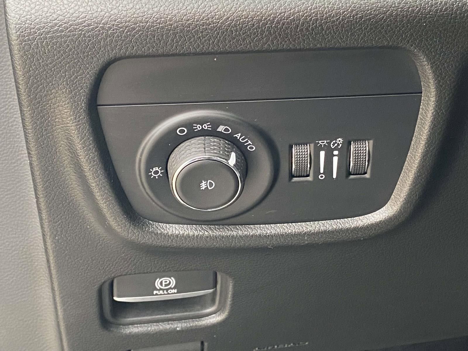 Used 2023 Jeep Grand Cherokee L Summit w/ High Altitude Package image 20