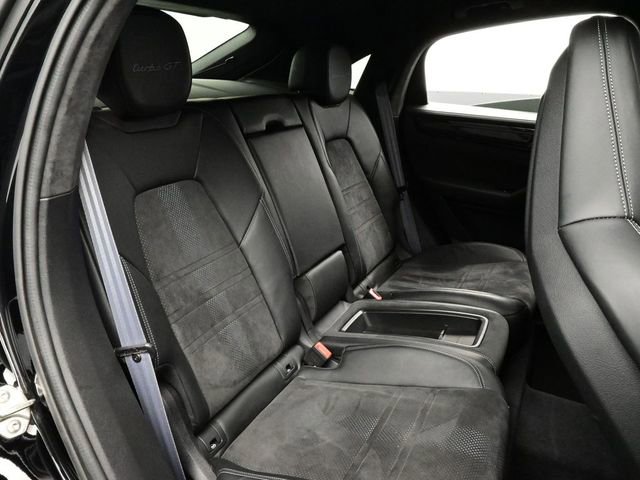 Certified 2022 Porsche Cayenne Turbo GT image 17