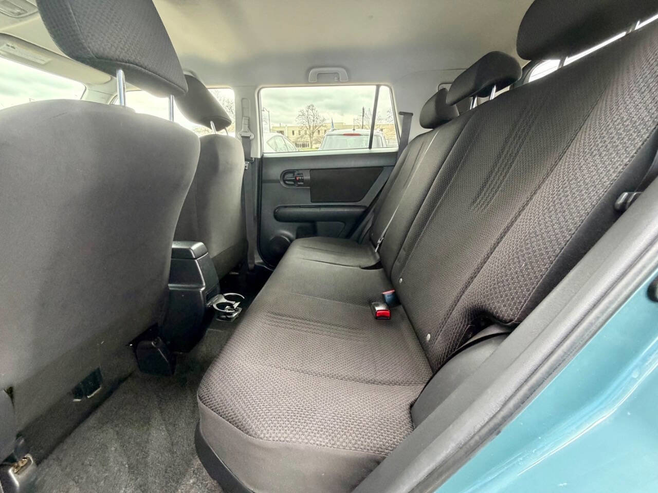 Used 2009 Scion xB FWD image 26