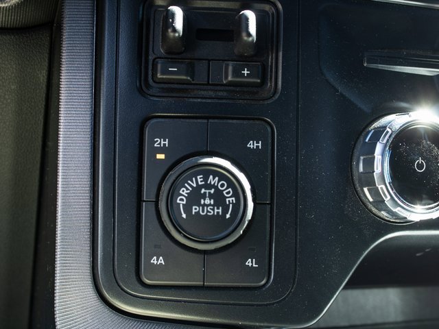 Used 2024 Ford F150 Platinum w/ Equipment Group 702A High image 16