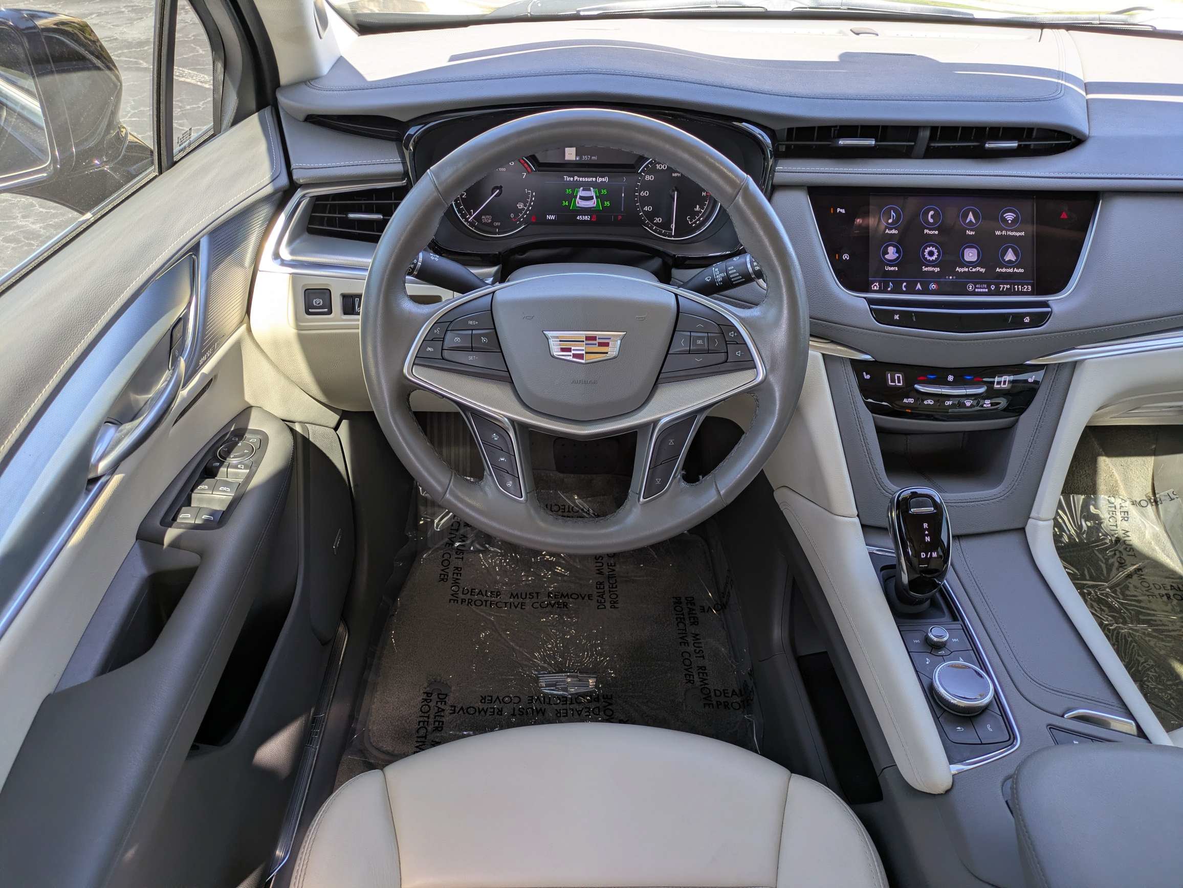 Used 2023 Cadillac XT5 Premium Luxury FWD image 13