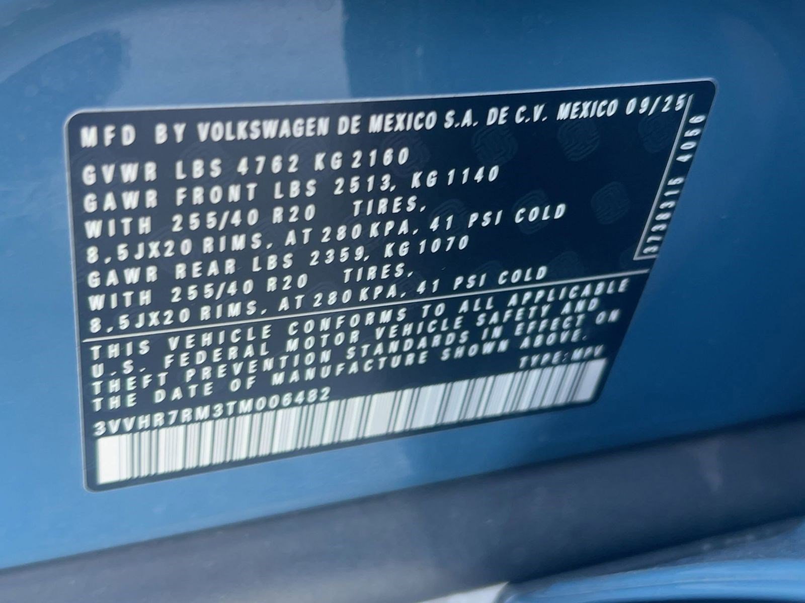 New 2026 Volkswagen Tiguan SE R-Line image 20