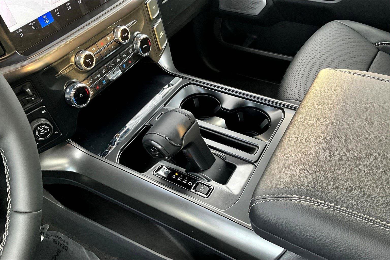 New 2025 Ford F150 Lariat image 13