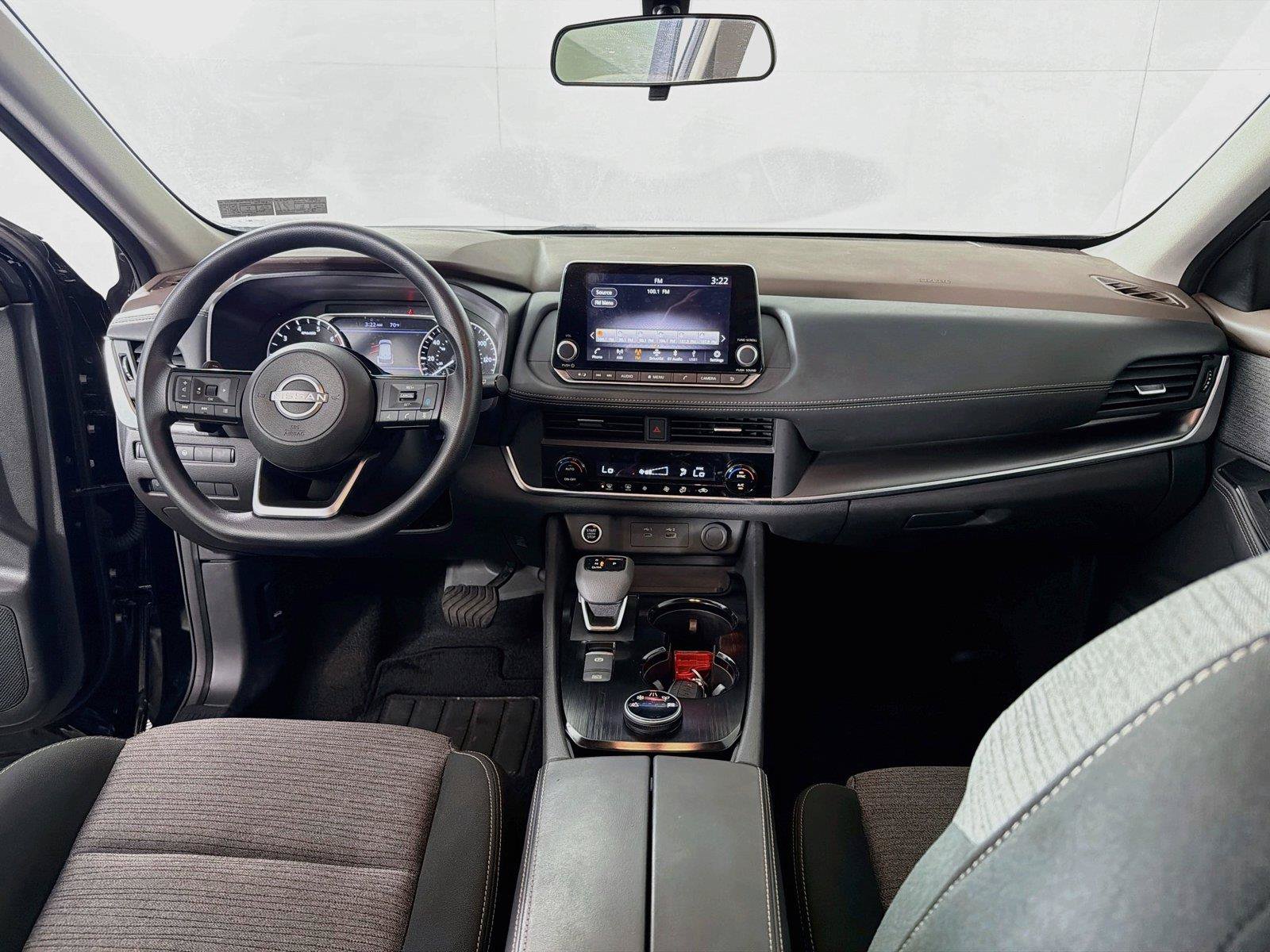 Used 2023 Nissan Rogue SV AWD/4WD image 25