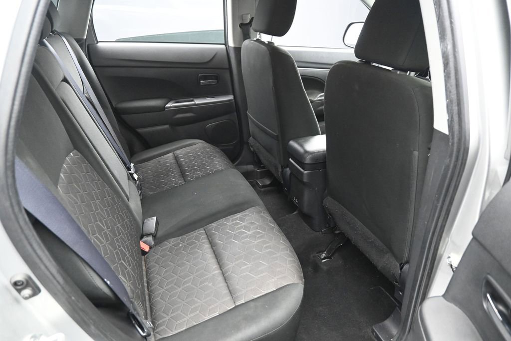 Used 2023 Mitsubishi Outlander Sport LE AWD/4WD image 26