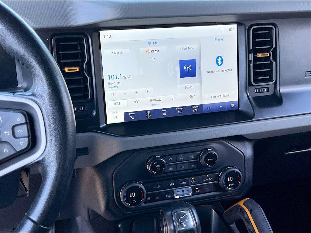 Used 2023 Ford Bronco Badlands image 15