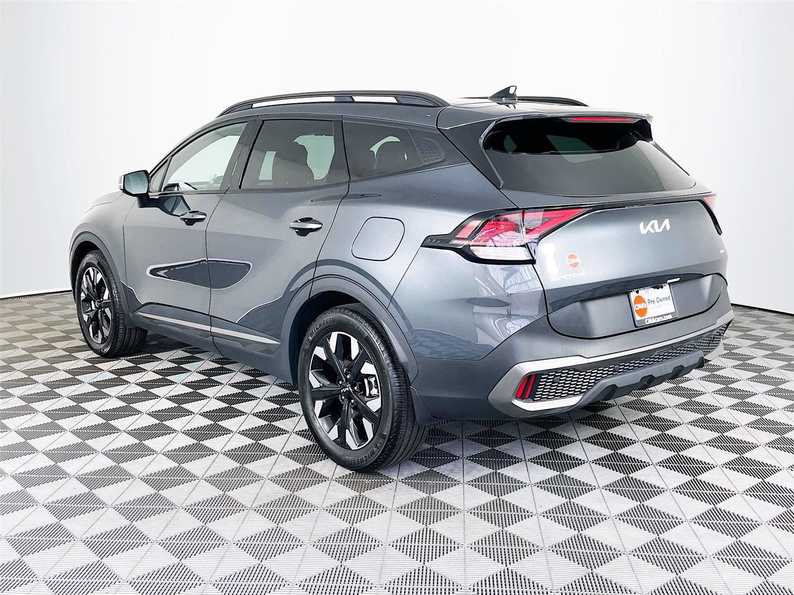 Certified 2024 Kia Sportage X-Line image 7