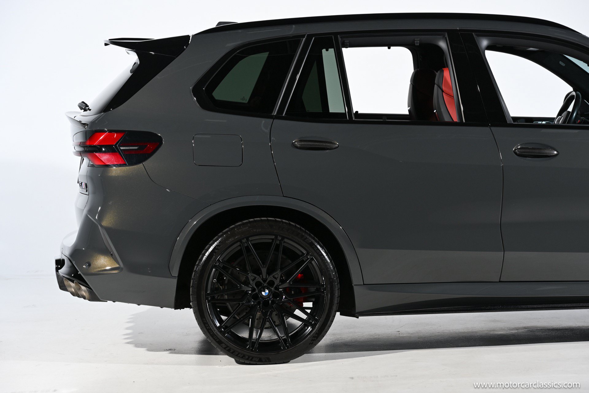 Used 2025 BMW X5 M Competition w/ Executive Package AWD/4WD image 10