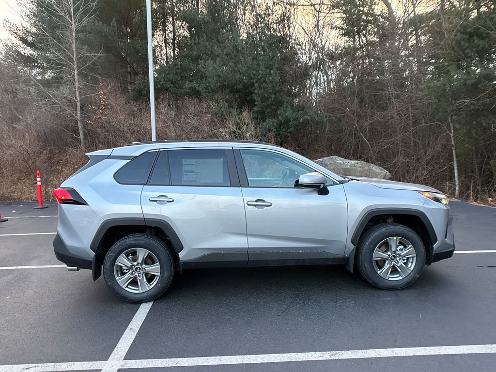 New 2025 Toyota RAV4 XLE w/ Convenience Package image 6