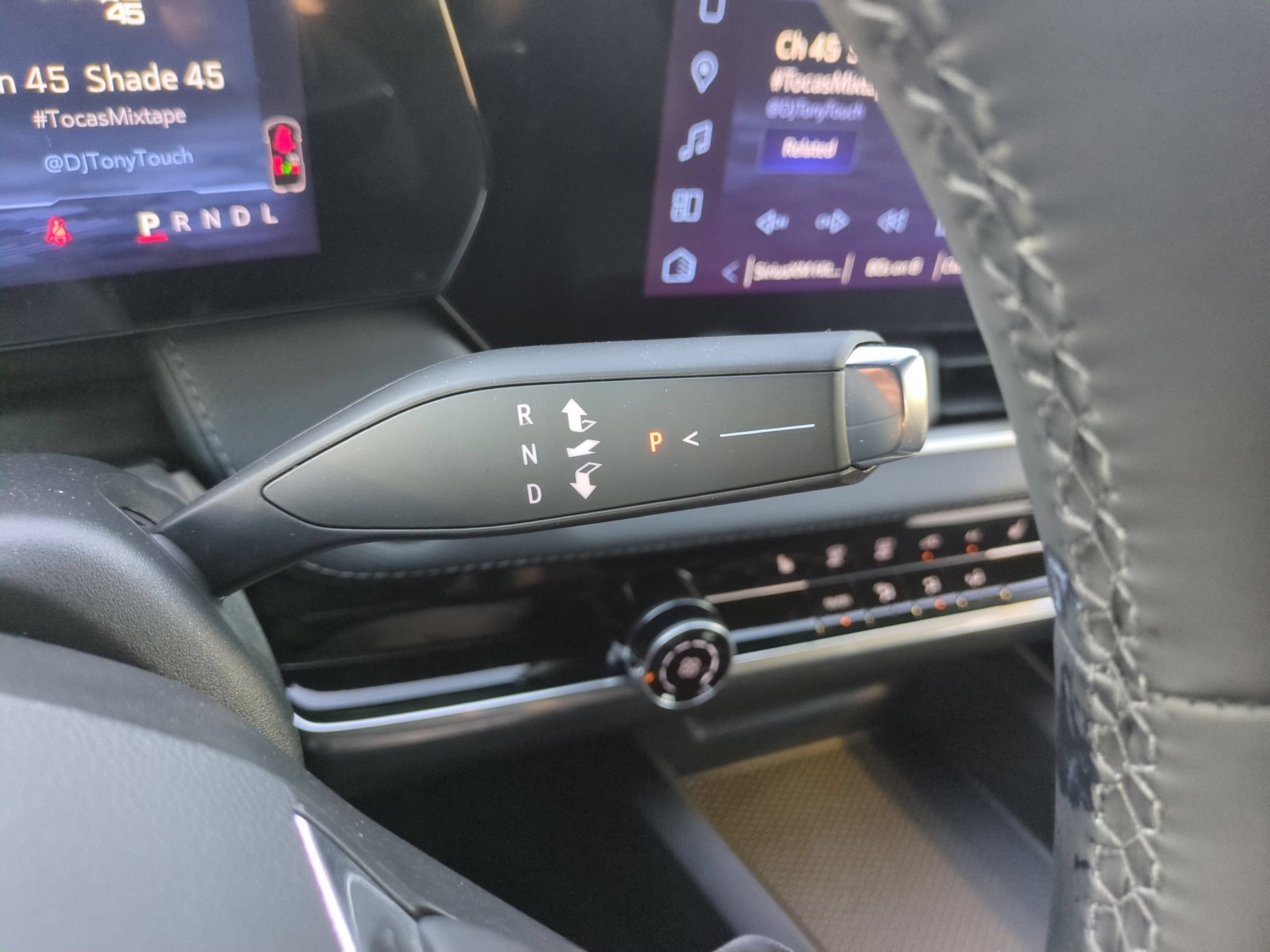 Used 2027 Chevrolet Equinox LT w/ Safety and Technology Package FWD image 19