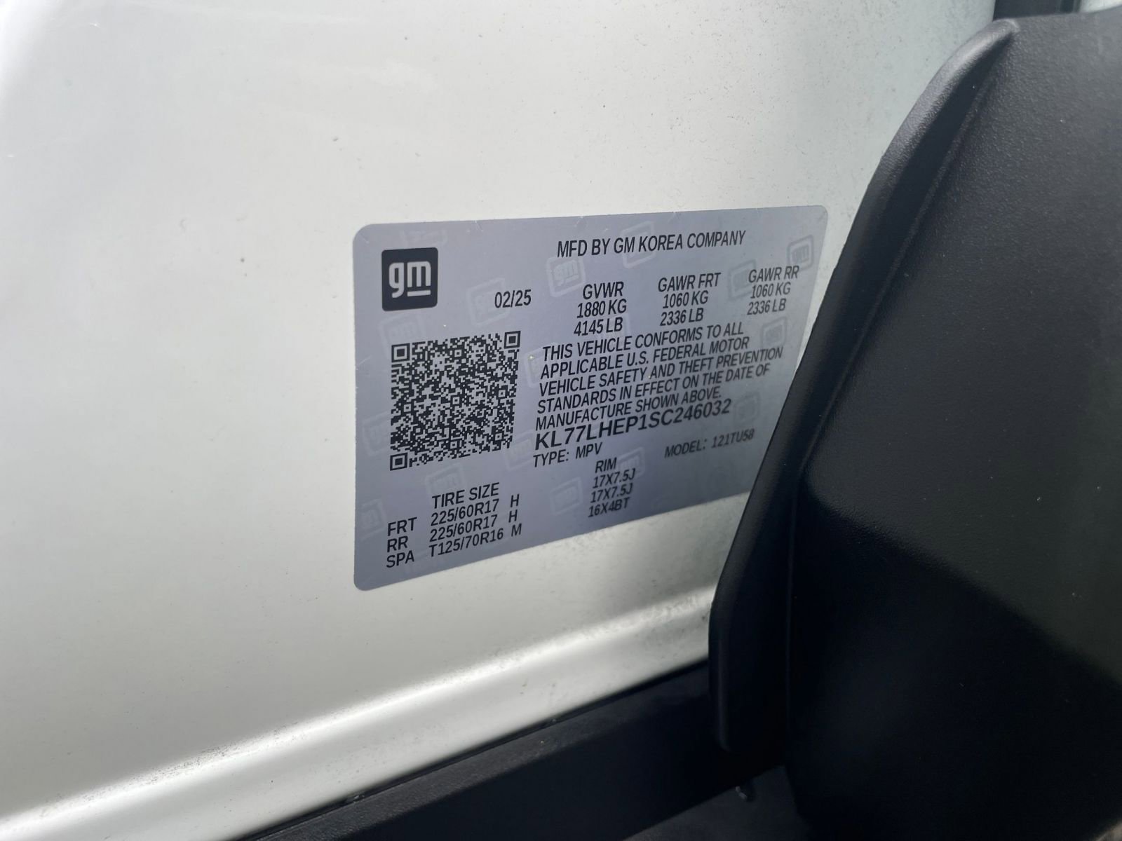 Used 2025 Chevrolet Trax LT image 29