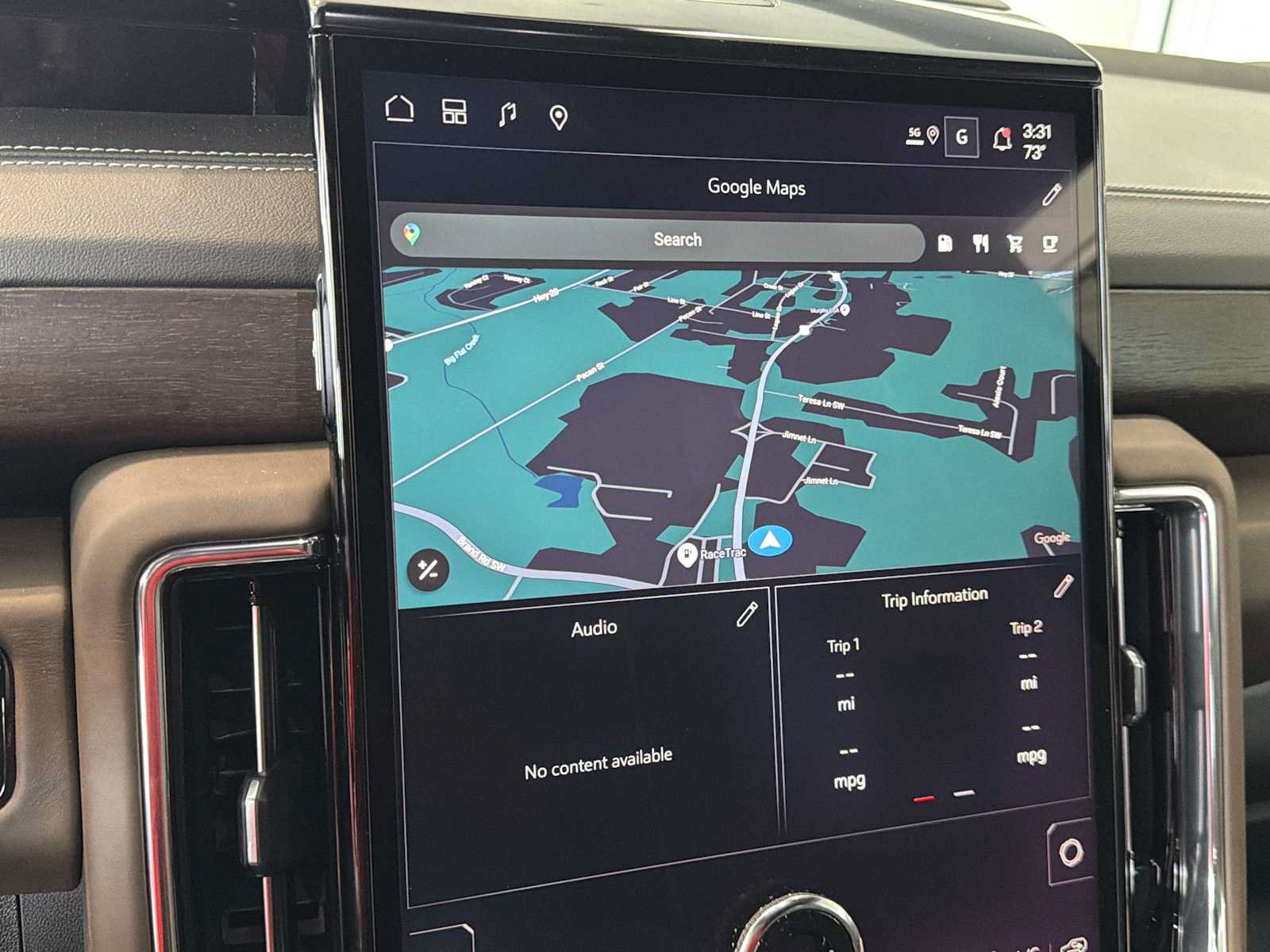 New 2026 GMC Yukon Denali Ultimate AWD/4WD image 8