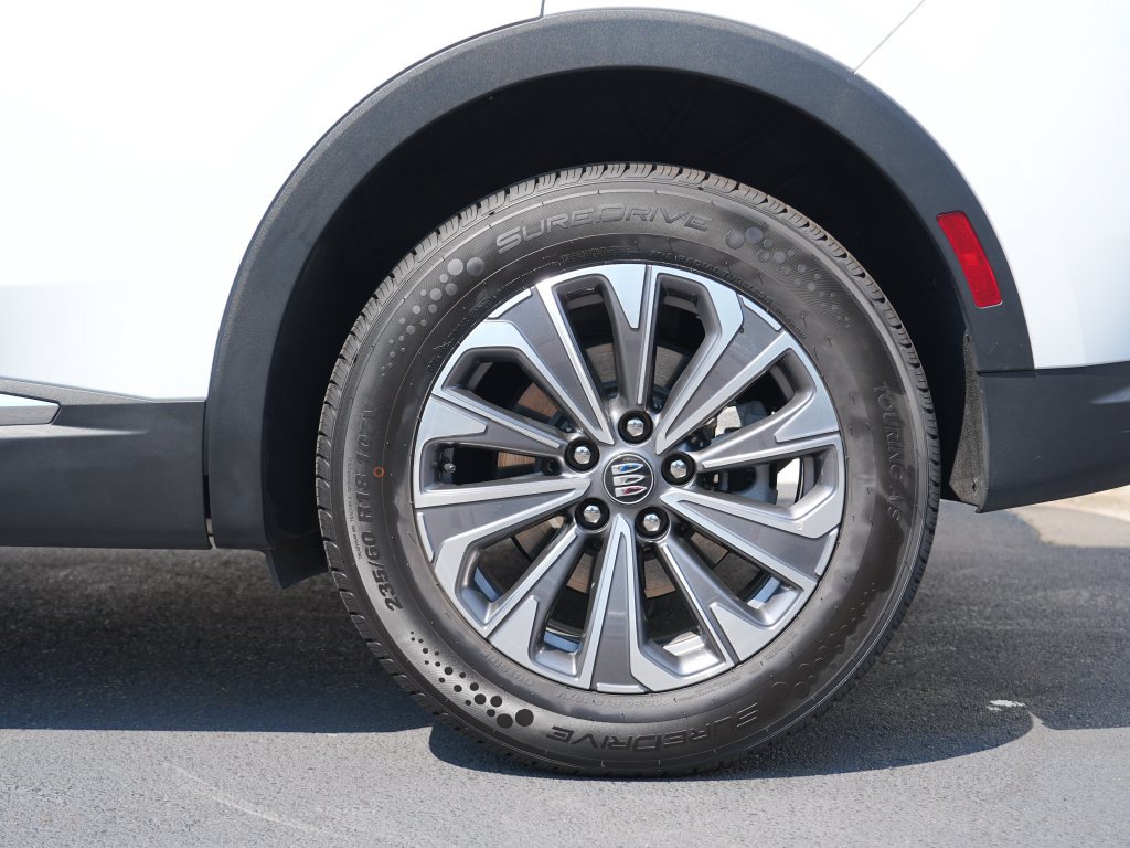 Certified 2024 Buick Envision Preferred AWD/4WD image 12
