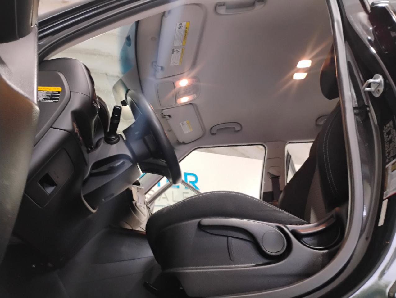 Used 2019 Kia Soul + FWD image 10